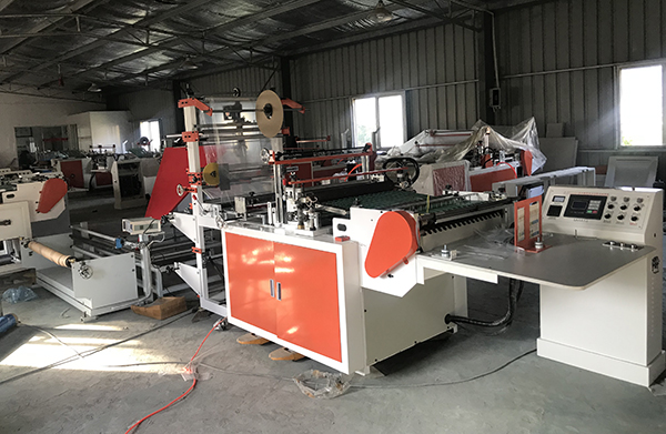 高架破口帶超聲波帶三角架連體製袋機