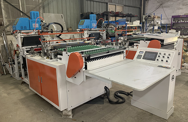 快遞袋噴膠一體機製袋機